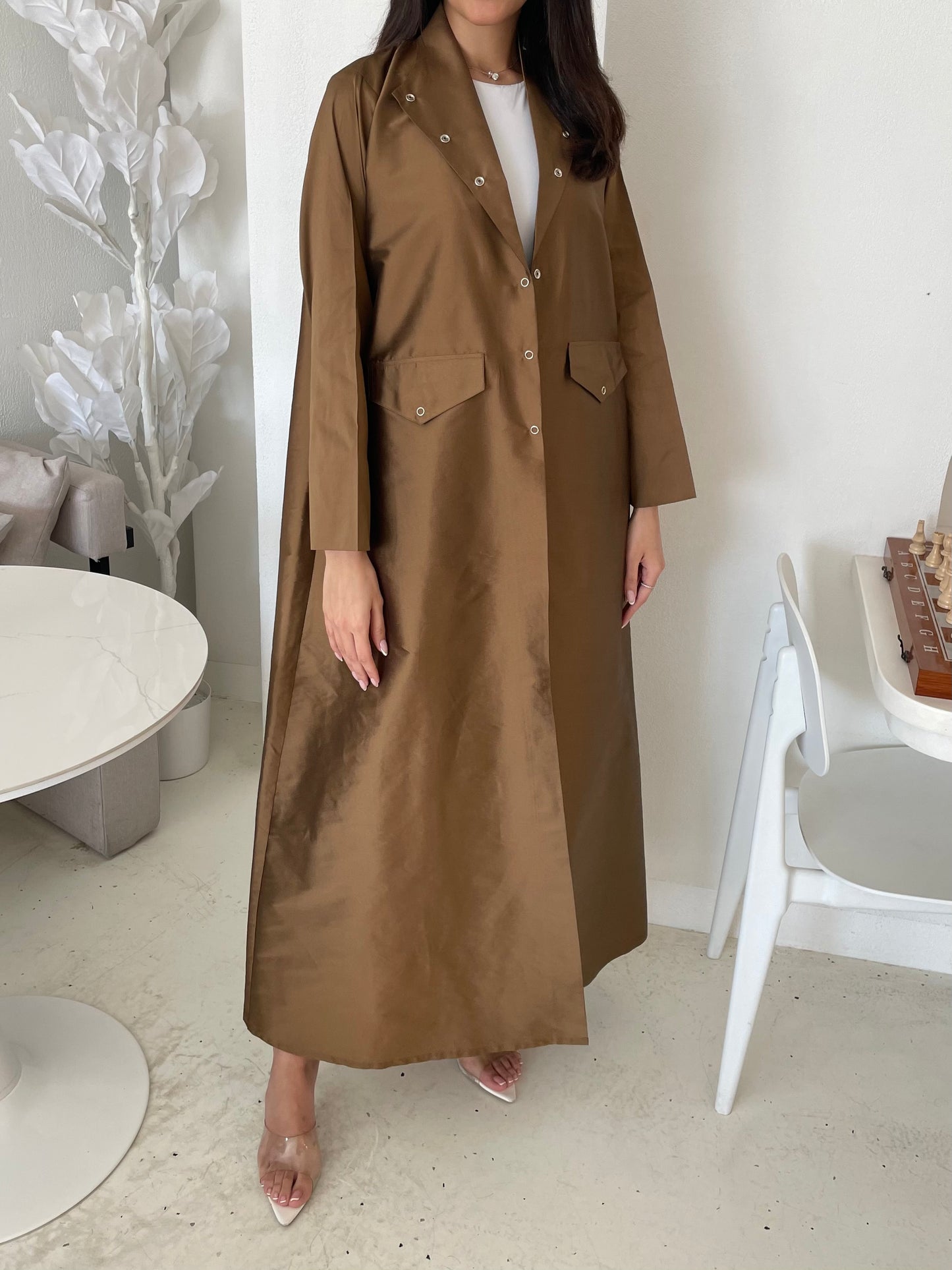 S162 - Formal brown tefta with pokets