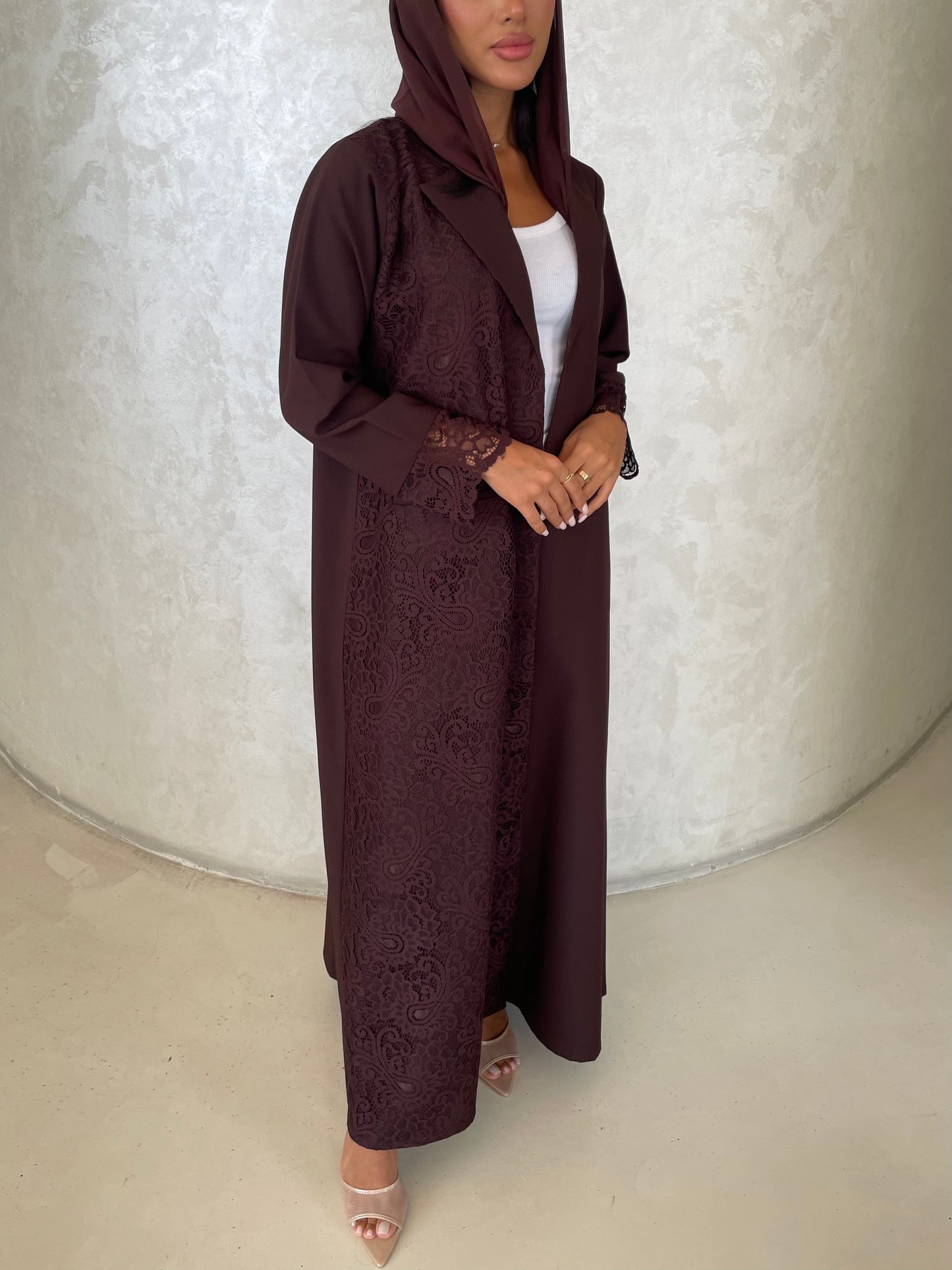 S417 - blazer style abaya with dantel