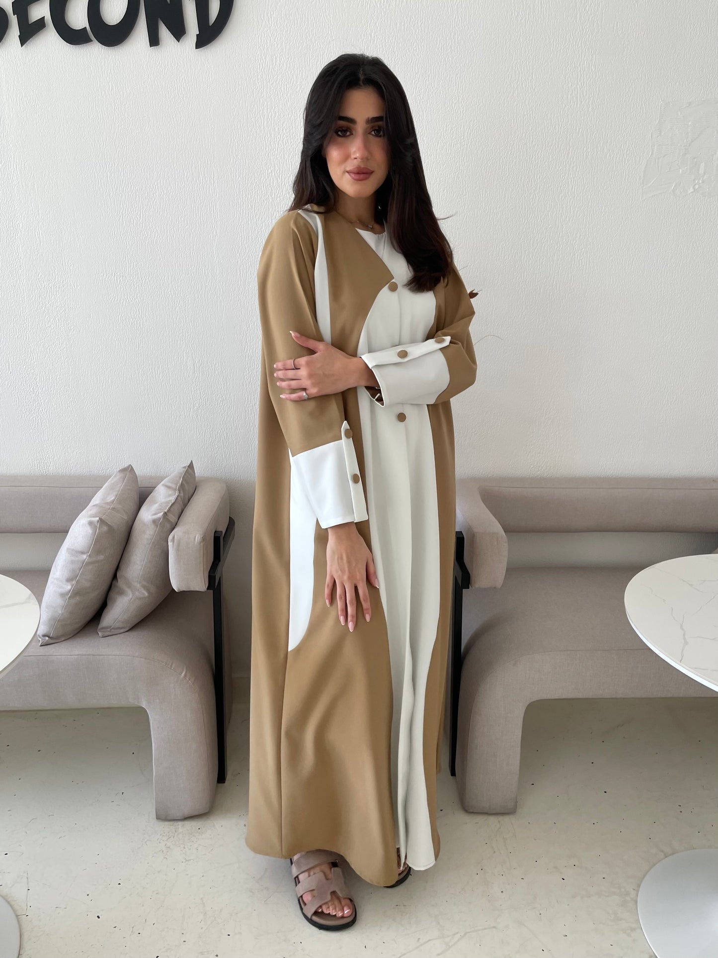S170 - beige waves abaya in crepe fabric