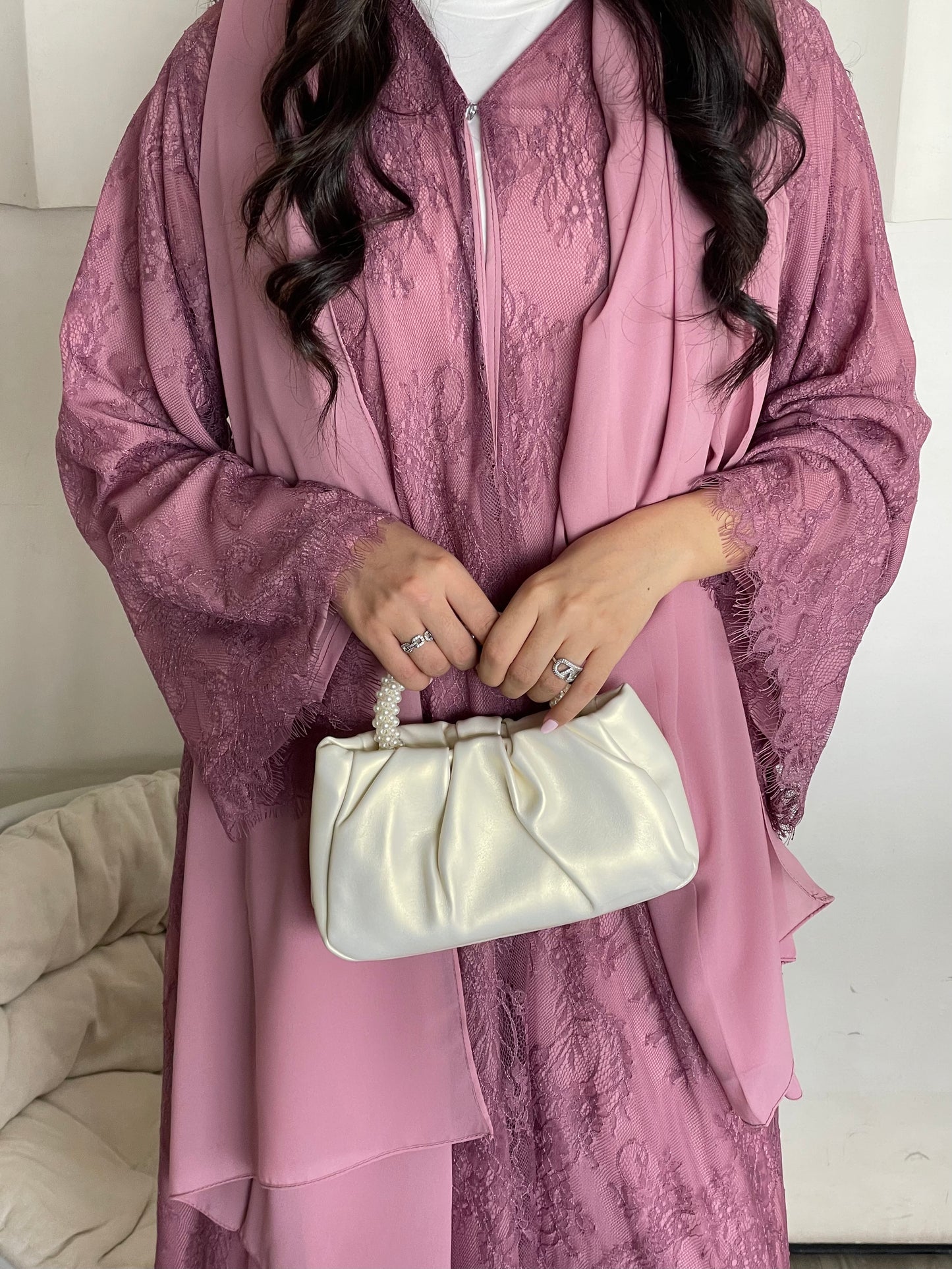 S401 - pink dantel abaya