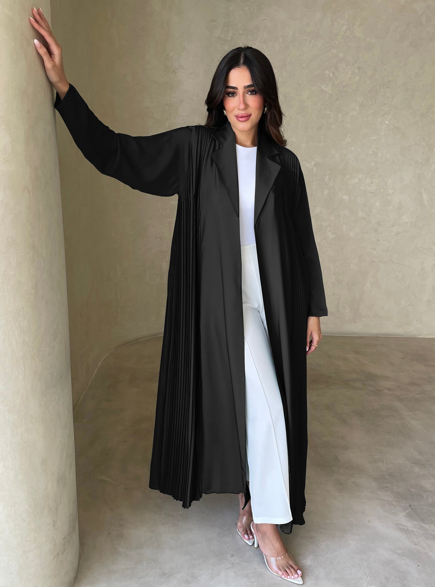 S066 - summer black abaya