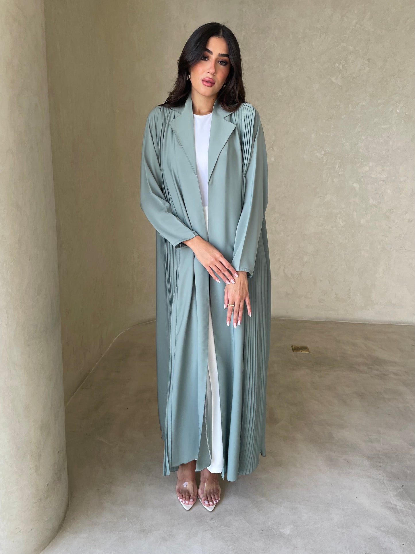 S060 - summer green abaya