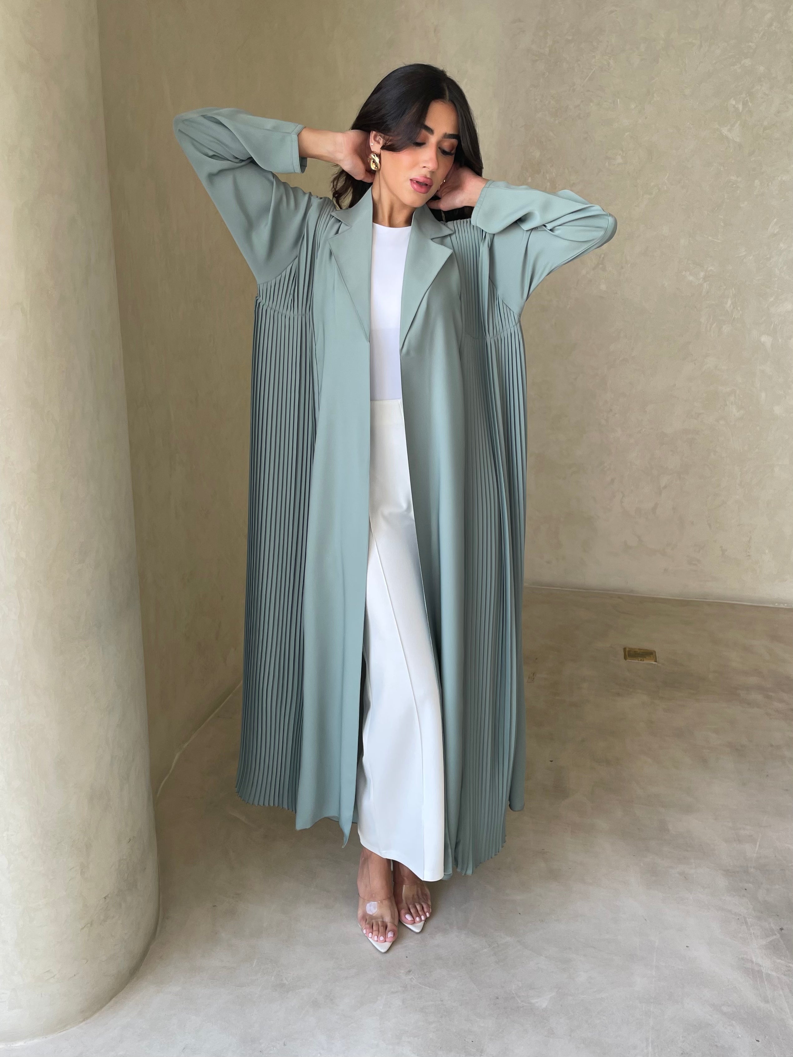 S060 - summer green abaya