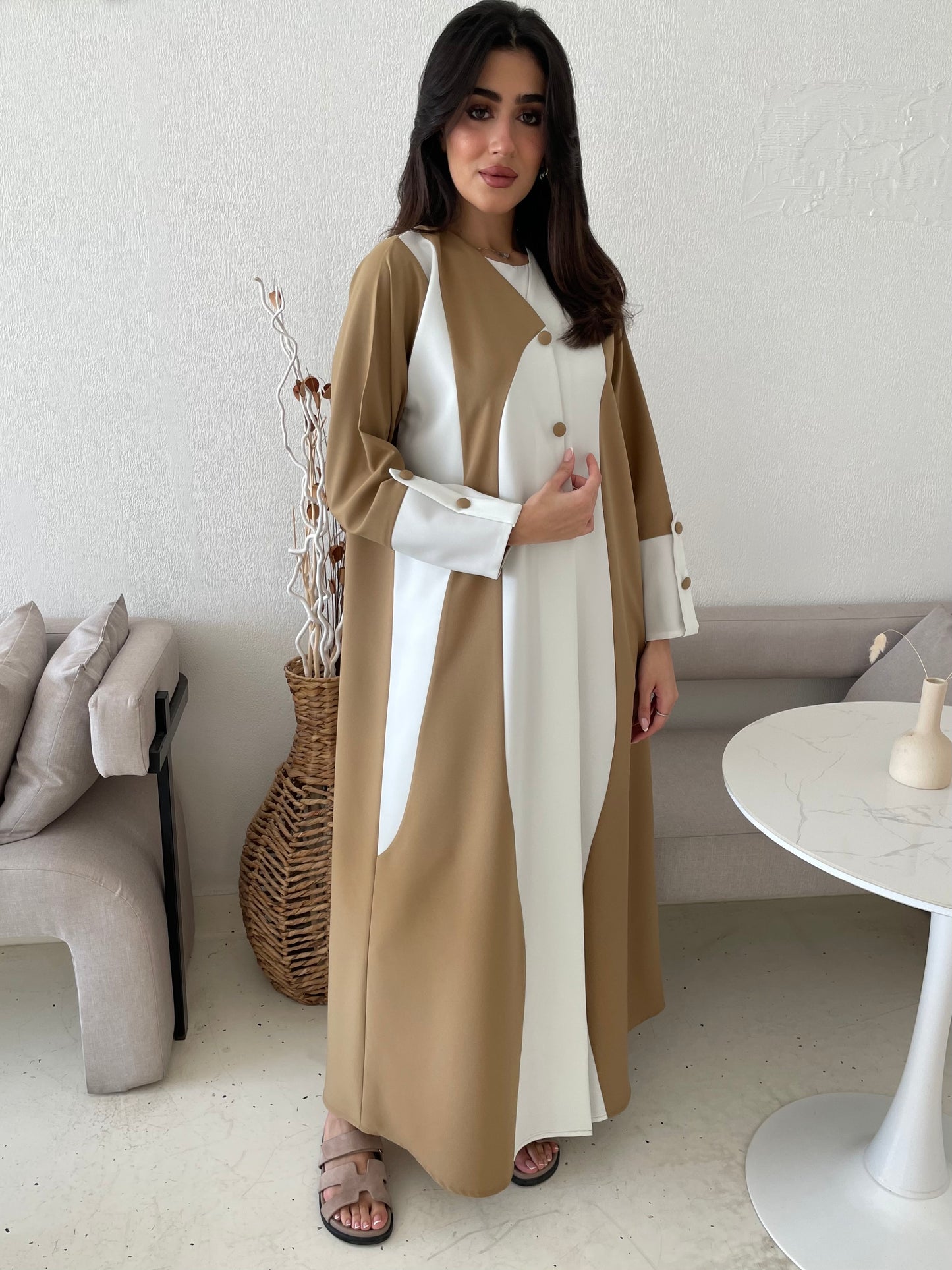 S170 - beige waves abaya in crepe fabric