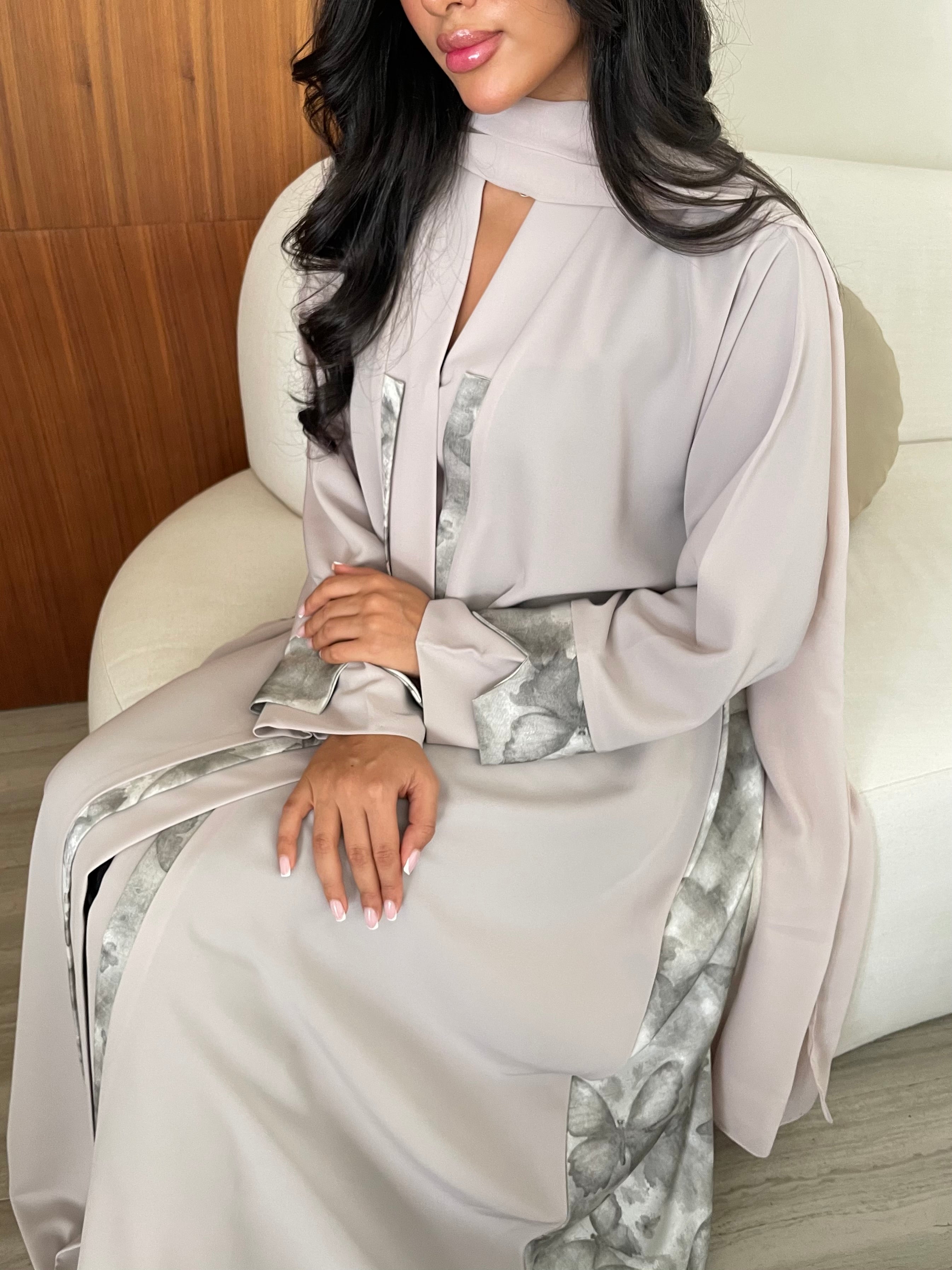 S409 - Creamy abaya with butterfly print.