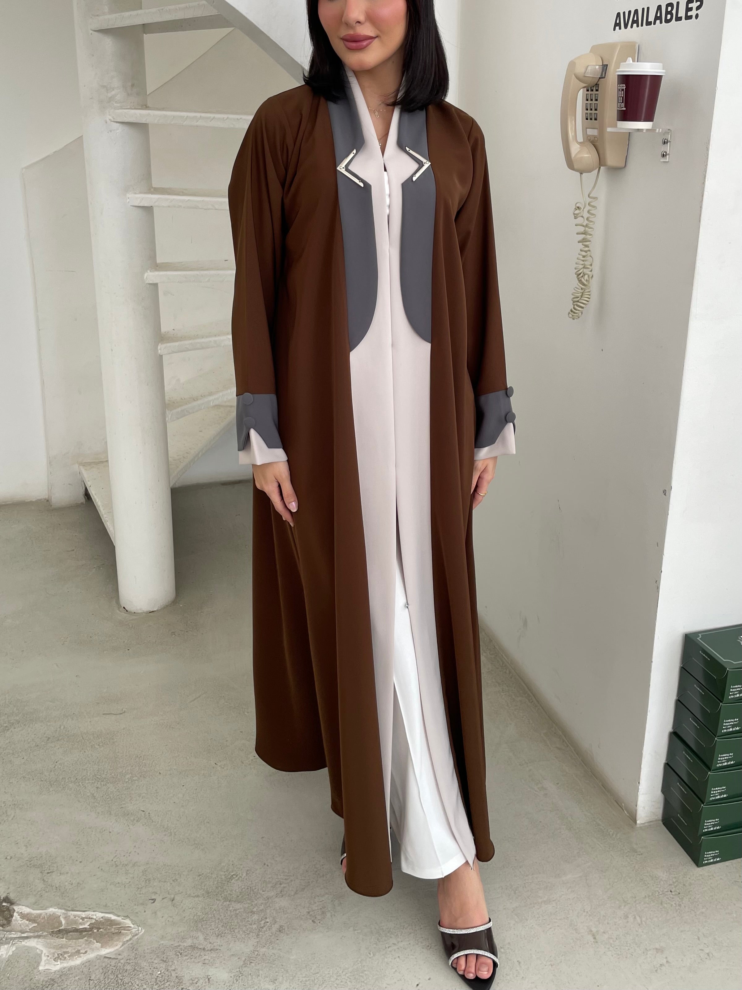 S370 Formal brown abaya