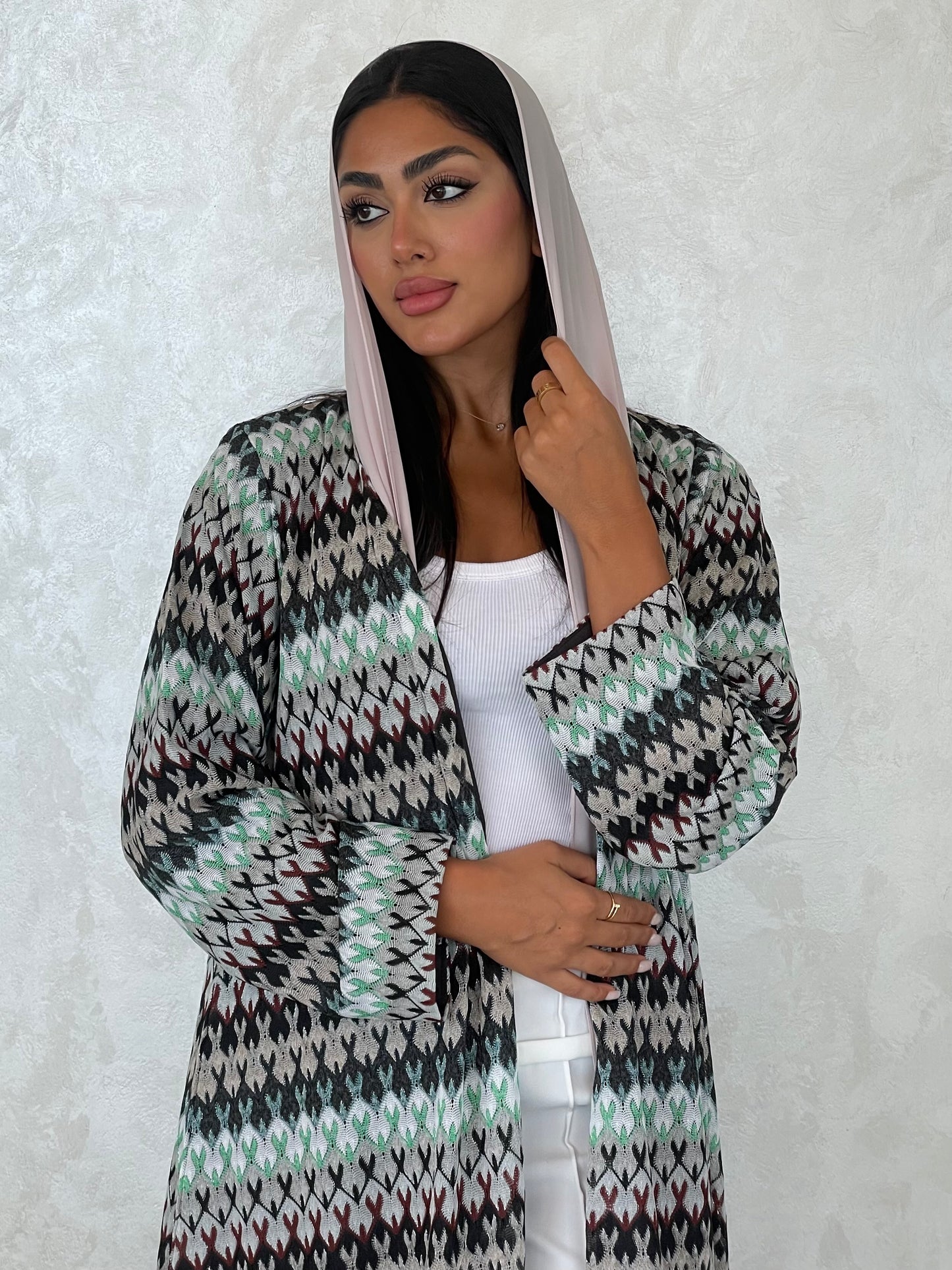 S425- trendy colored kaloosh abaya