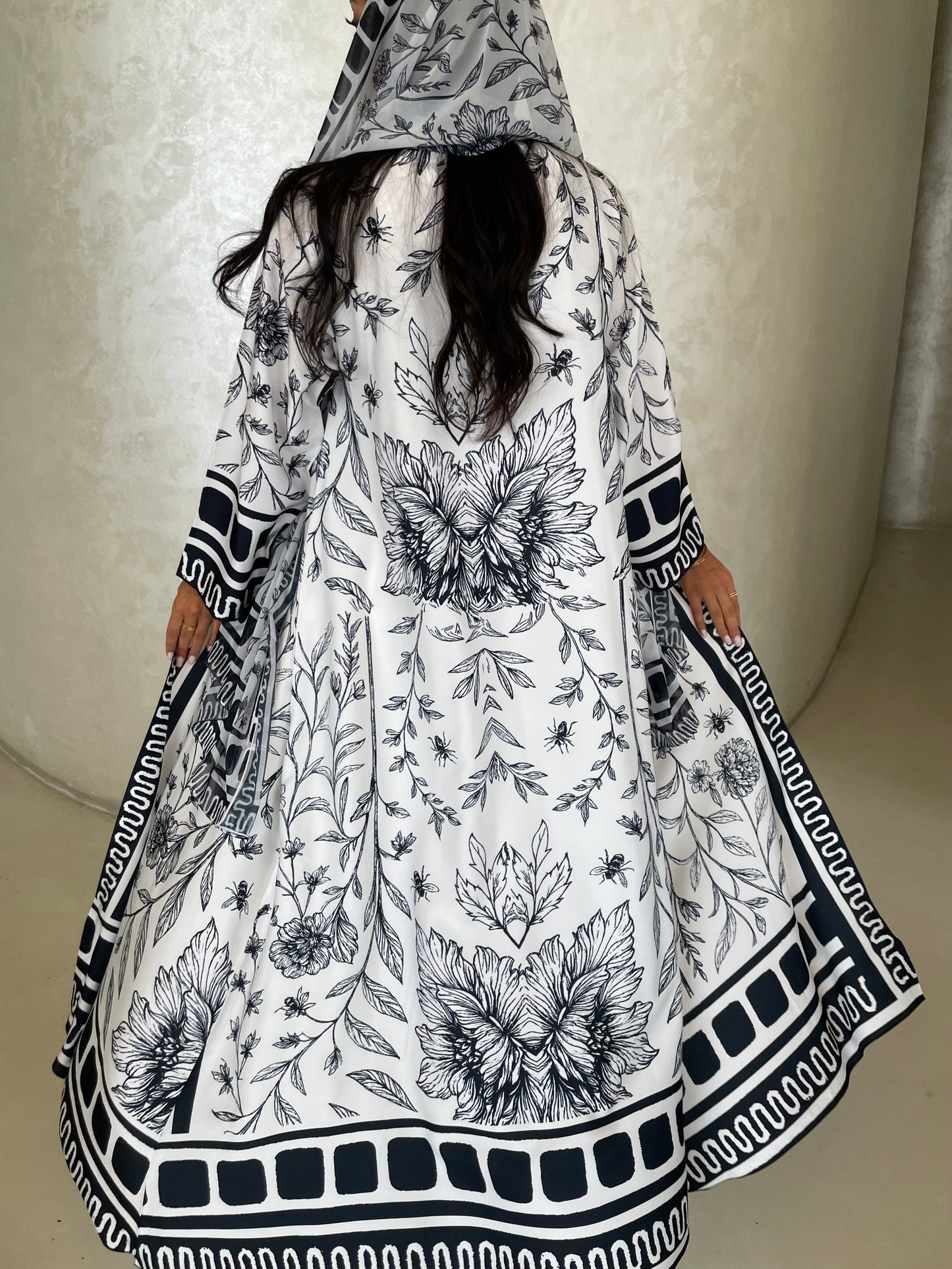 S419 - white printed kaloosh abaya