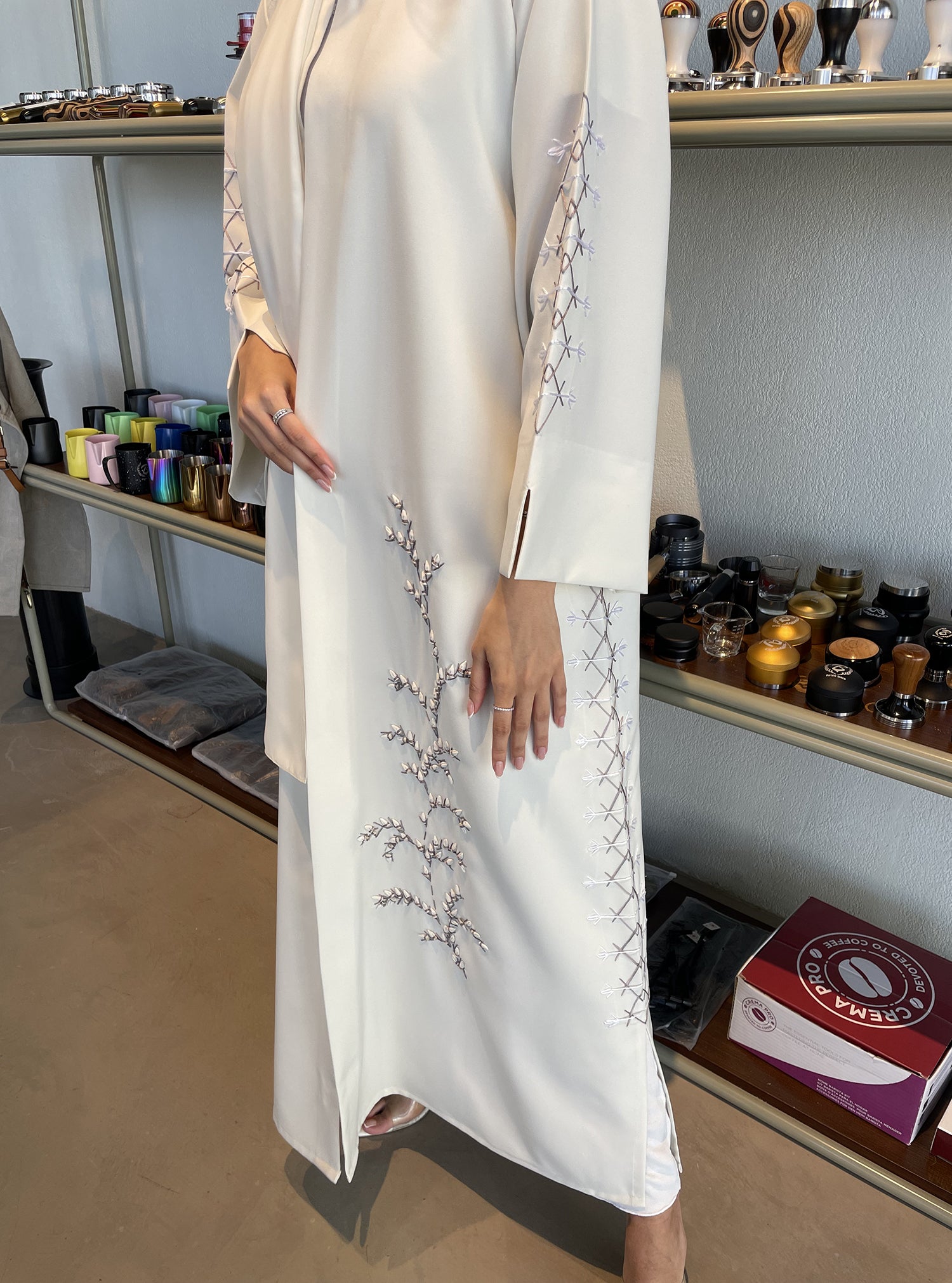 S111 - straight cut white abaya