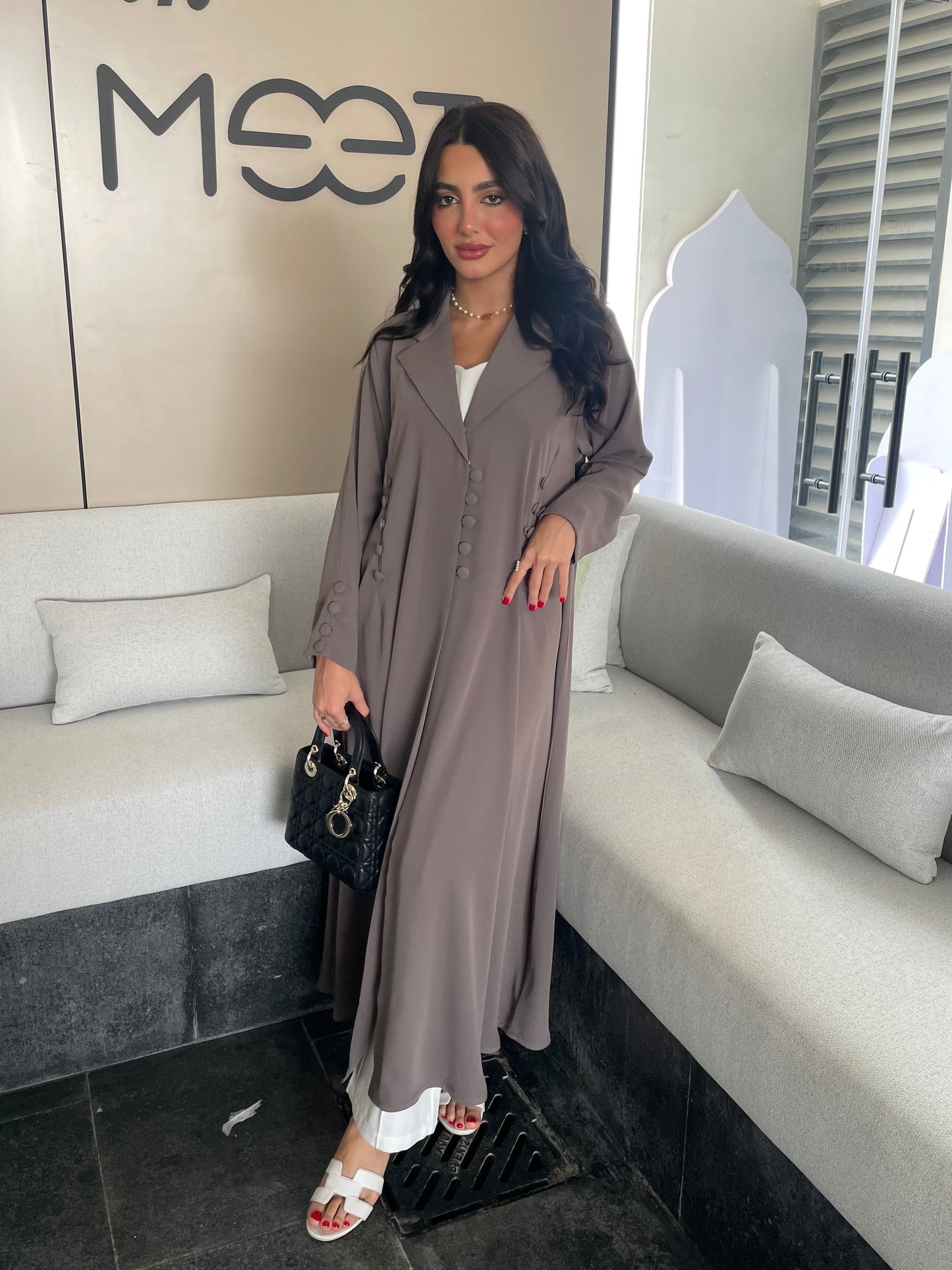 S243 - A shape blazer brown abaya