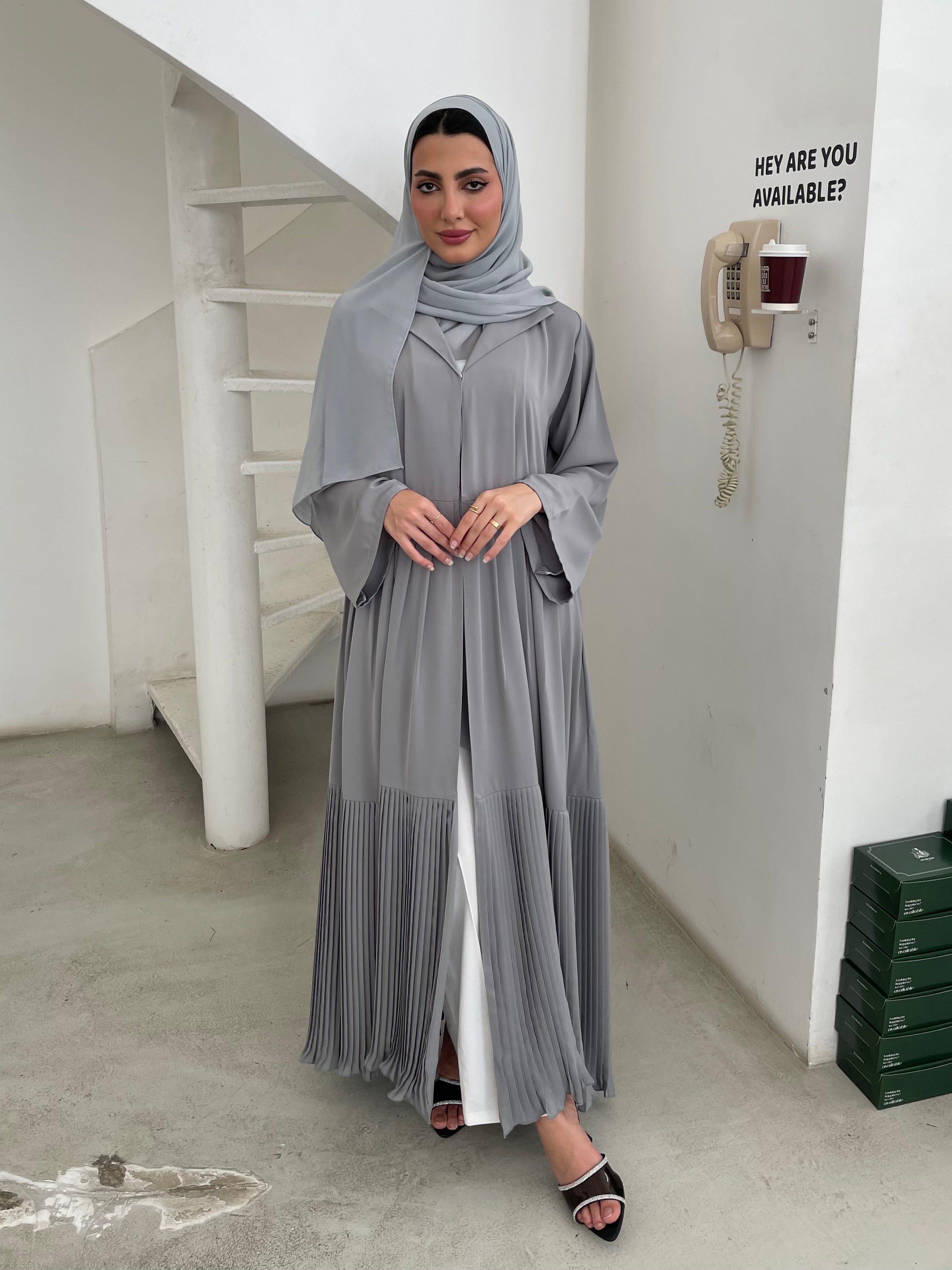 S365 - Grey nada pleated abaya
