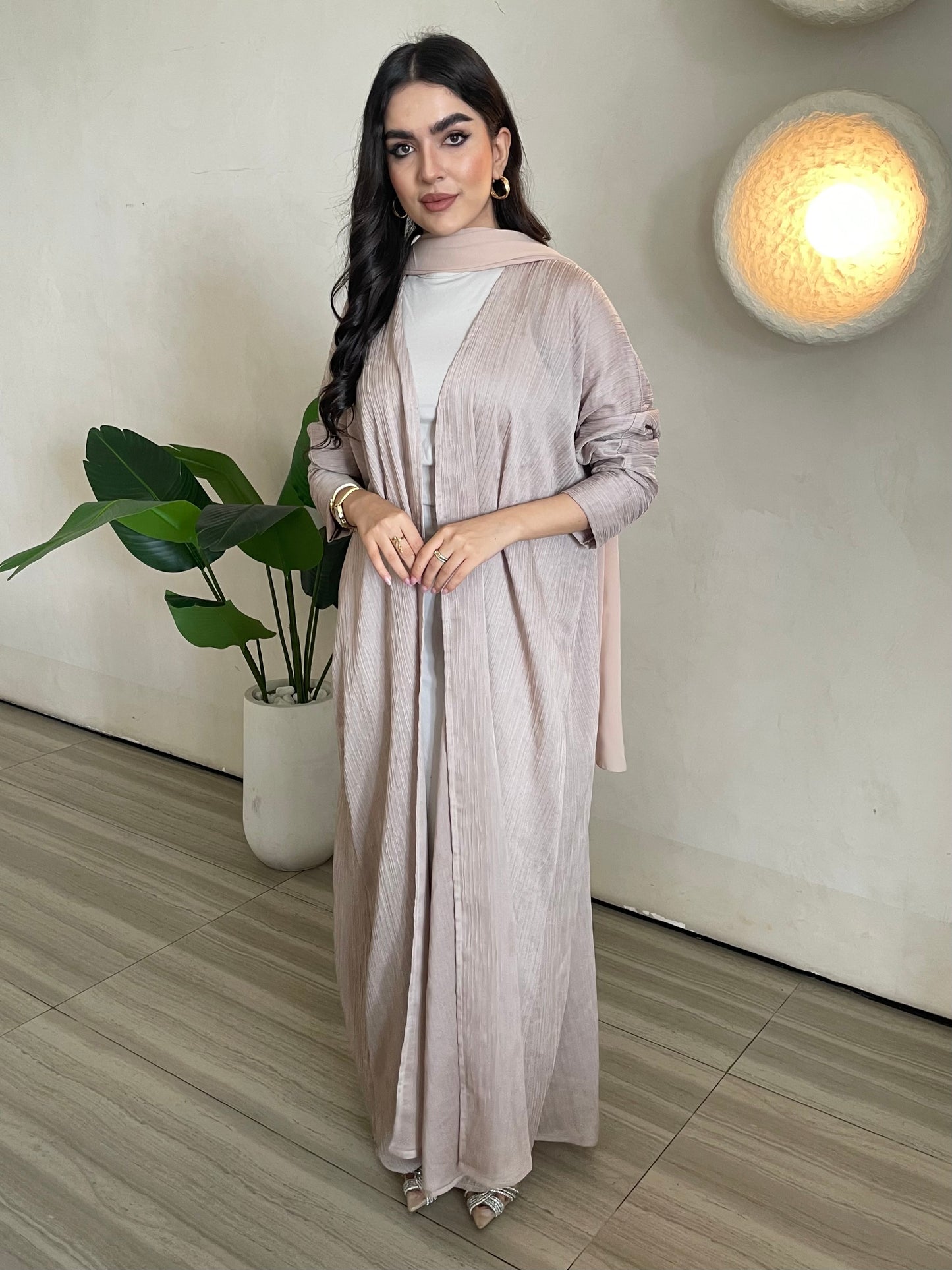 S386 - Light beige crepe bisht abaya