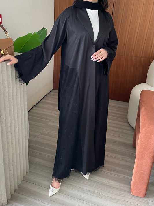 S392 - Shinny straight cut black abaya