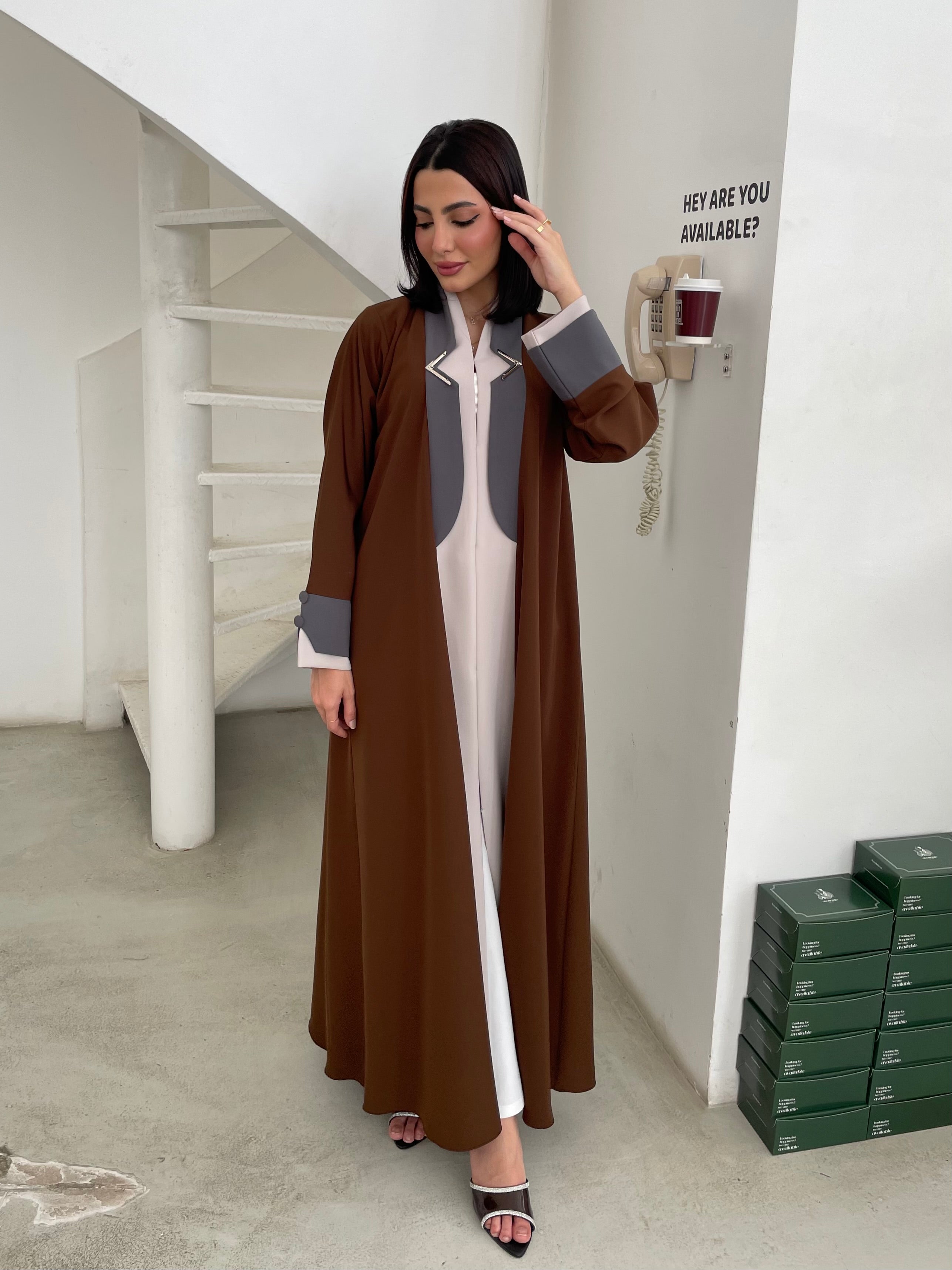S370 Formal brown abaya