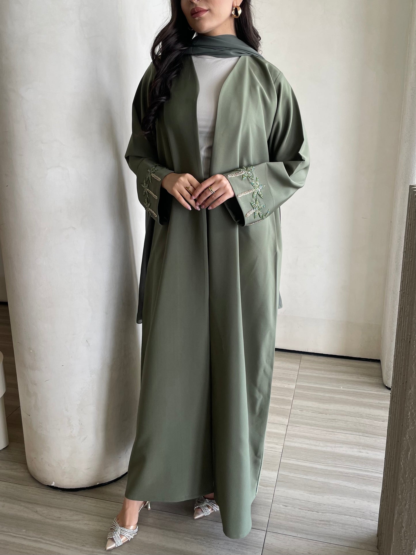 S374 - Olive crepe abaya