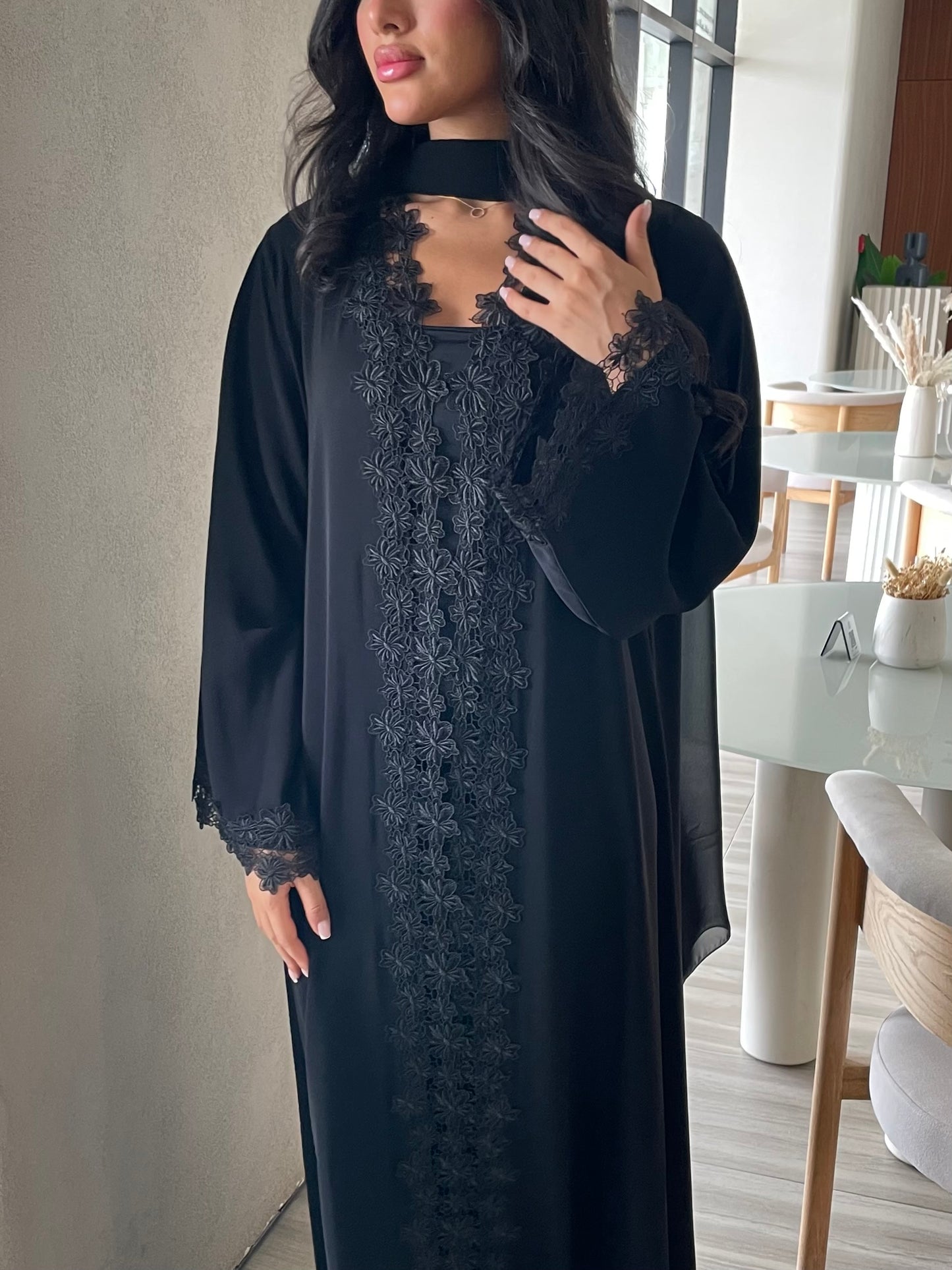 S402- black dantel abaya
