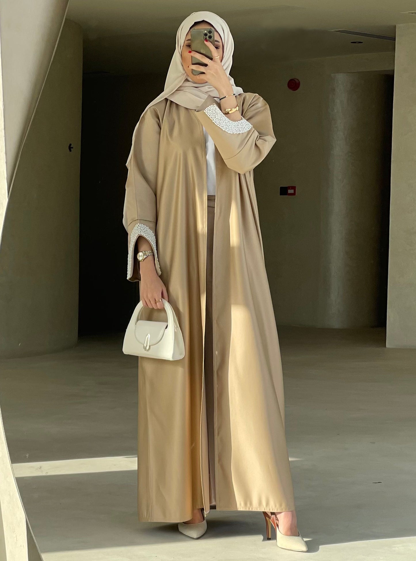 S019 - elegant golden abaya
