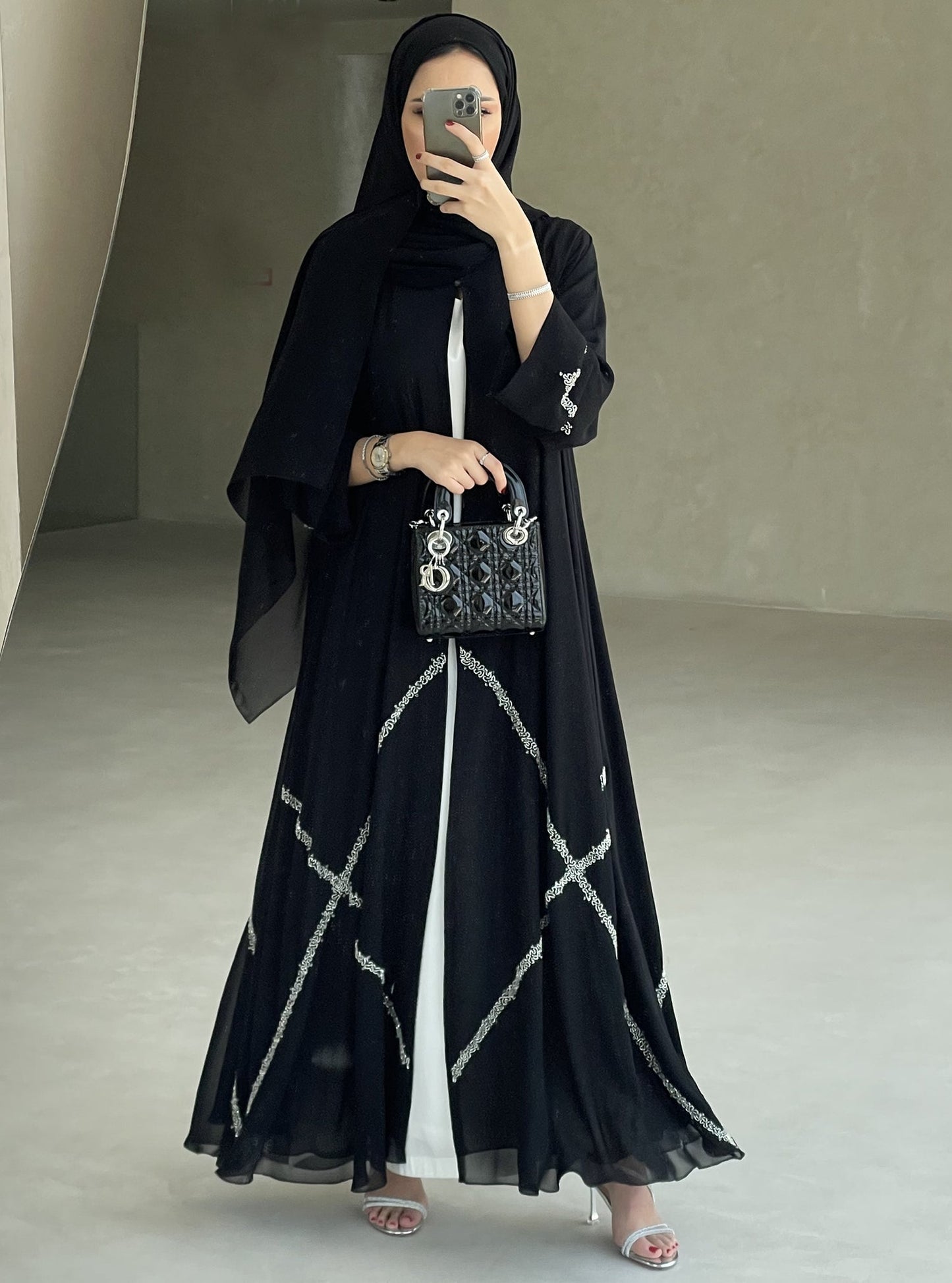 S001 - A shape chiffon